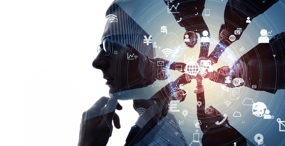 조직 구성원들은 일터에서 인간적으로 대우받으며 인정과 보살핌을 받기 원하고 있다. 이러한 인간 중심의 구성원 경험을 만들어 내려면 조직과 리더들에게 과연 어떤 노력이 필요할까? 사진=셔터스톡